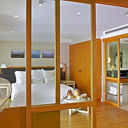 Grand De L'océan Hotel 4*